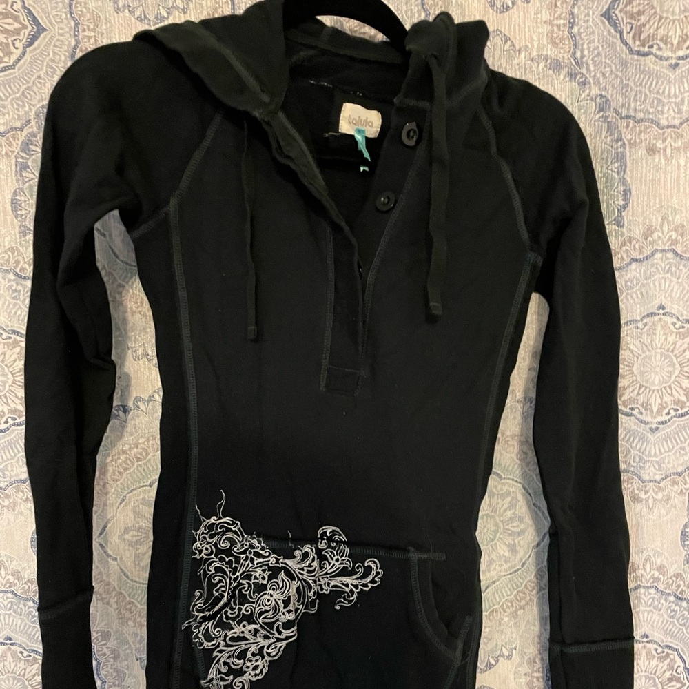 NWOT blackTalula (Aritzia) full sleeve hooded long length sweater dress